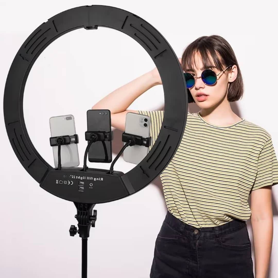 RING LIGHT 18 / 22 POUCE